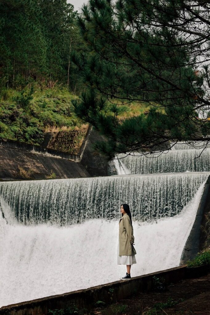 Vẻ đẹp tự nhiên của thác nước Đà Lạt