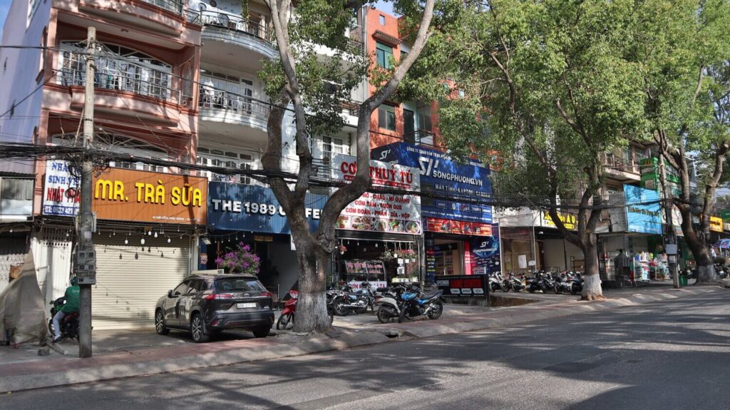 hình ảnh đường phố đà lạt, đường phù đổng của đà lạt hiện nay, dalat city